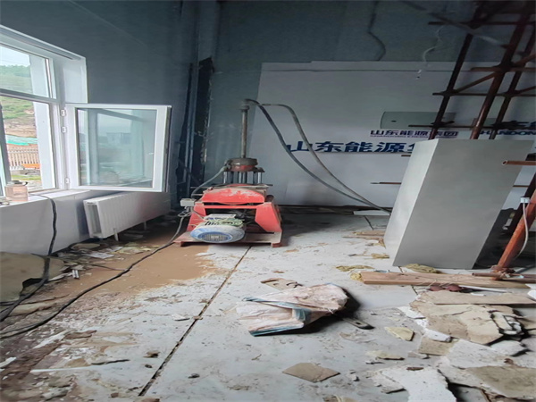 隆安地基基础下沉墙体裂缝加固注浆顶升施工